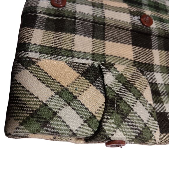 Small Flannel Shirt Vintage 1970's Mens Vanderbilt Plaid Green/Beige Acrylic NOS - Picture 5 of 5